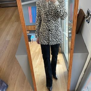 Silk leopard print blazer. Sz 12